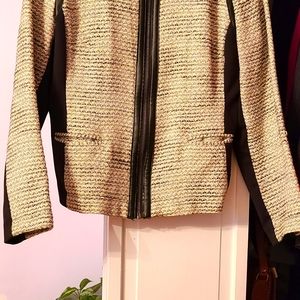 Alfani tweed green and black jacket with zipper. Size 10